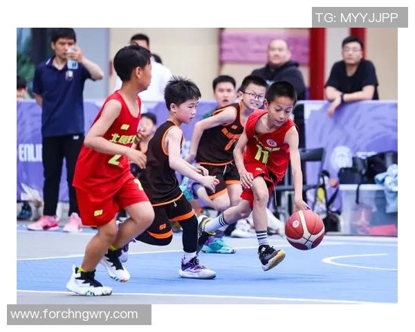 新锐体育篮球俱乐部引领年轻球员崛起打造篮球梦想新天地